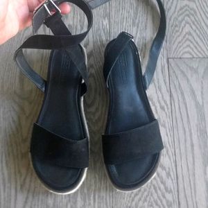 Beautiful sandals by ASOS 🌼🌼🌸